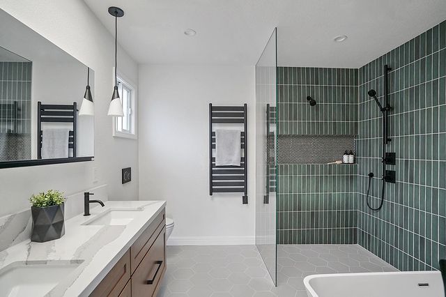 Stylish Small Wet Room Ideas